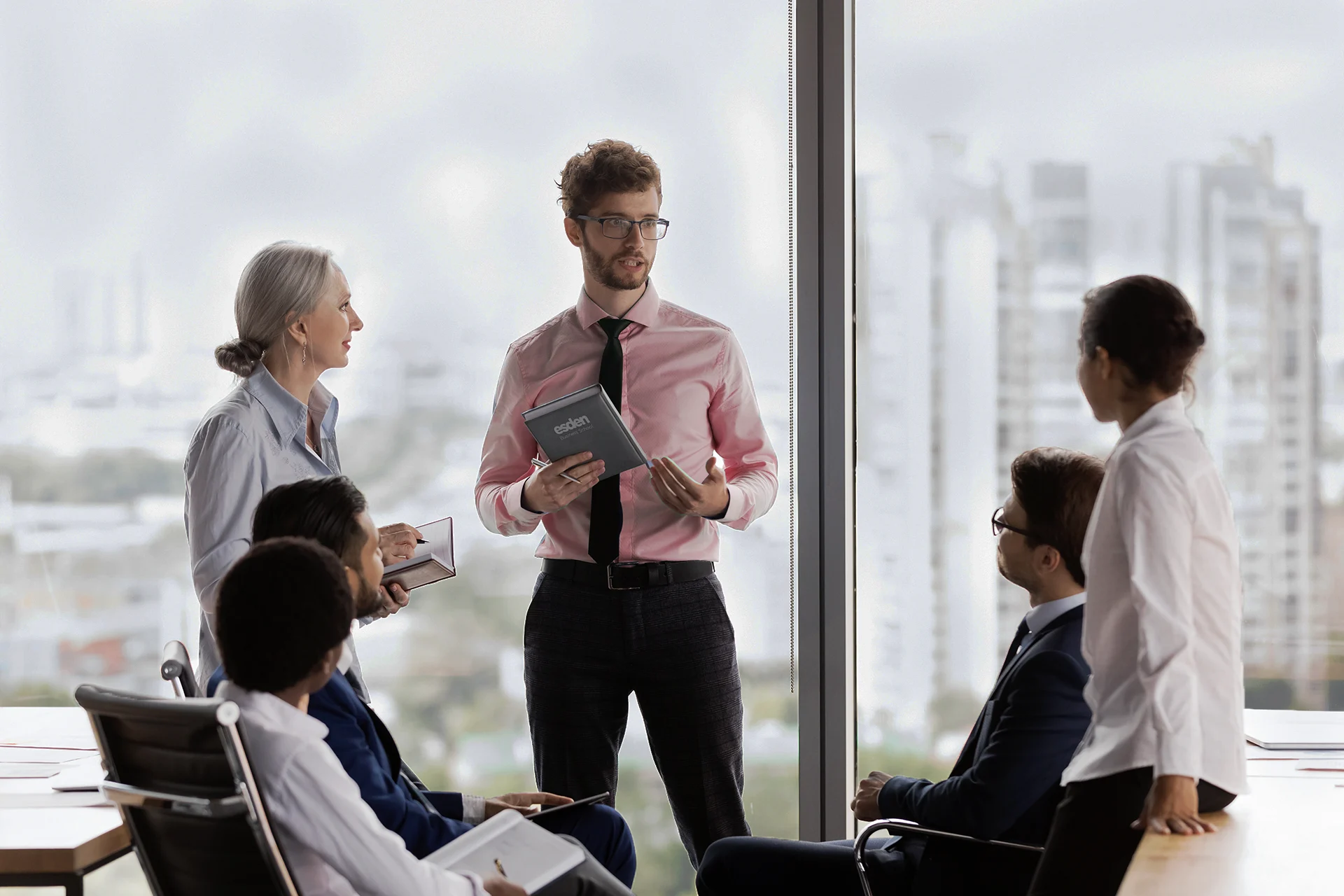 Estrategia Empresarial y Modelos de Negocio