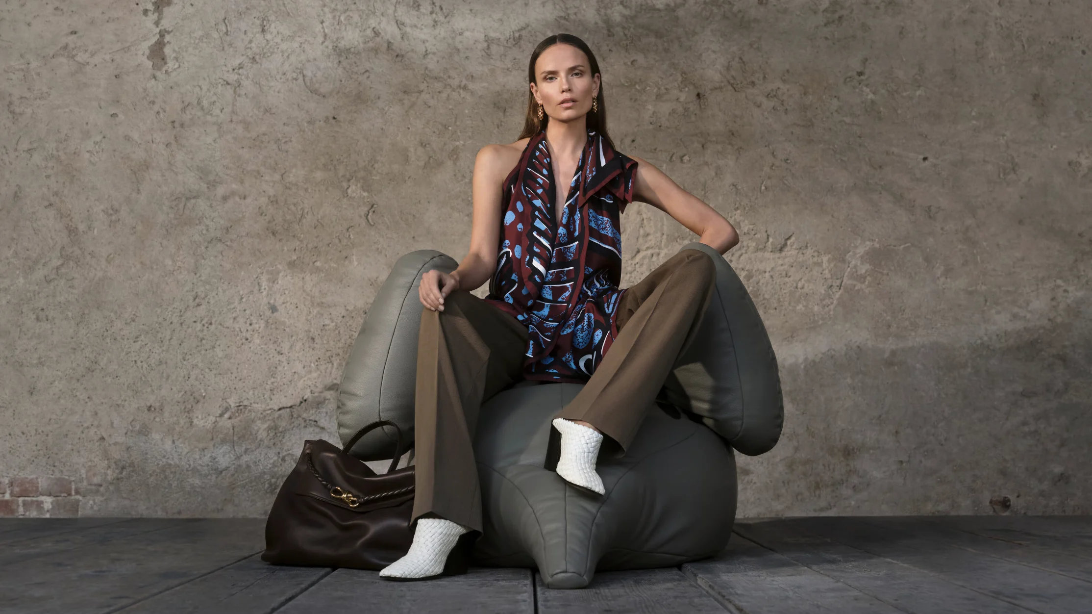 Imagen de una modelo de Bottega Veneta
