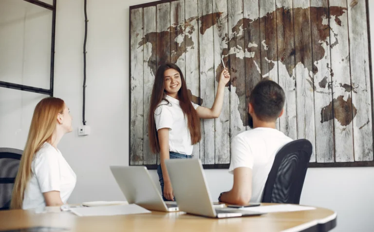 ¿Cómo impulsa un MBA nuevas alianzas y networking global?